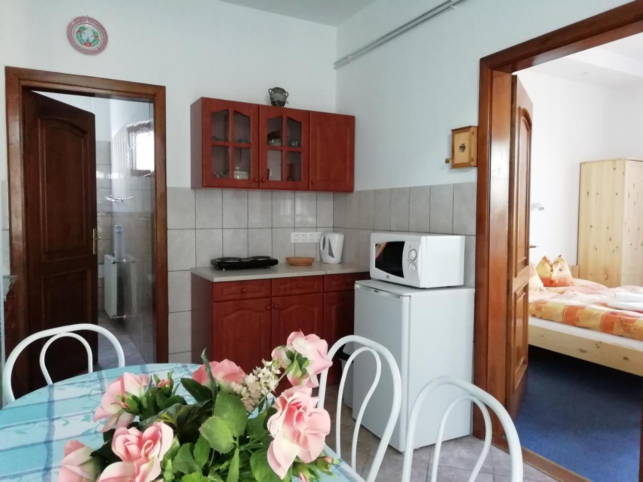 Balla Apartmanhaz شيوفوك المظهر الخارجي الصورة